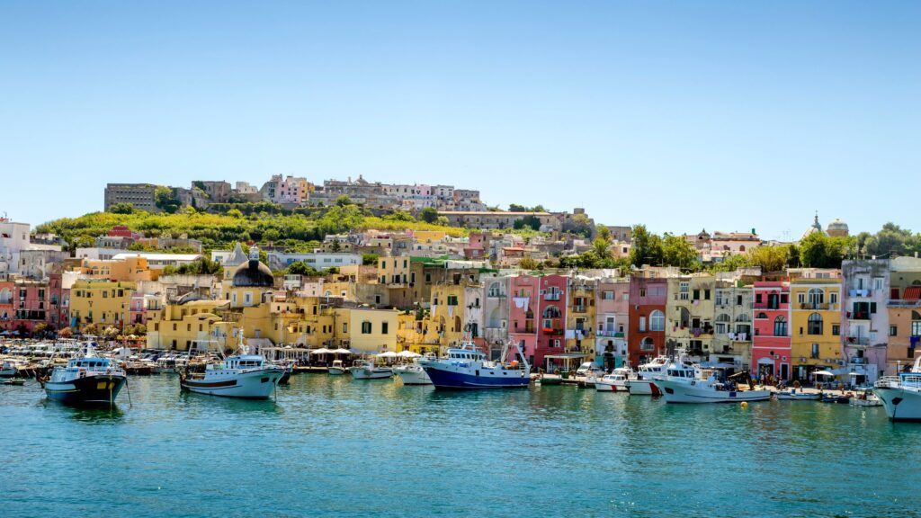 Gite in barca da Napoli  - Procida