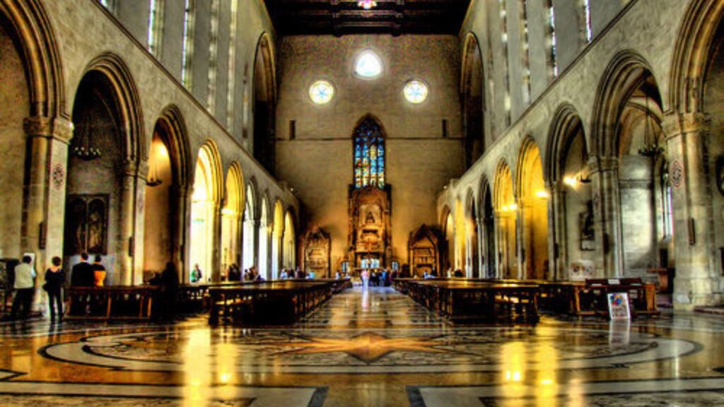 le chiese più belle di napoli - Chiesa di Santa Chiara